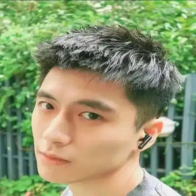 秦德榆